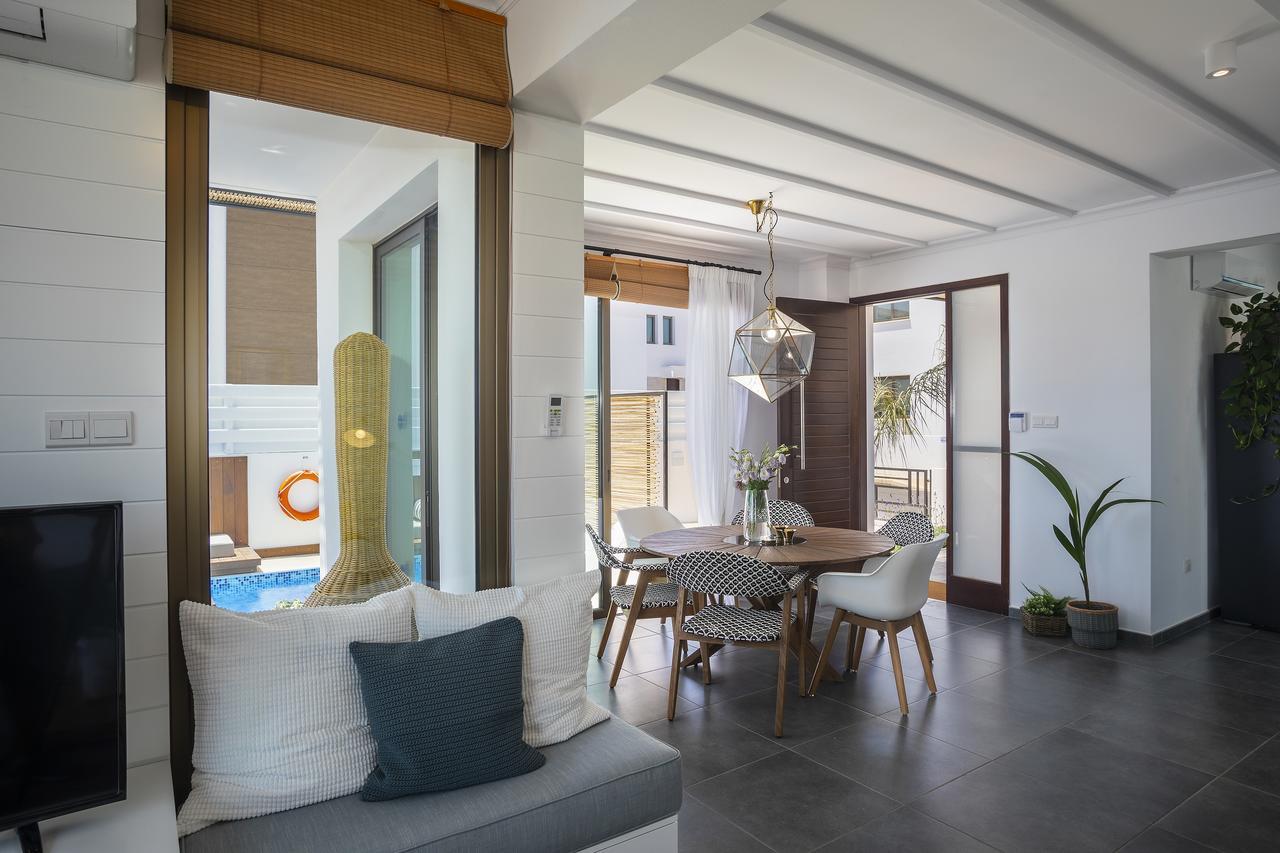 Chris Le Mare Luxury Villa プロタラス エクステリア 写真
